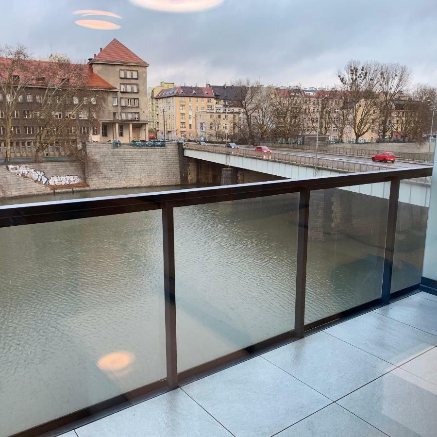 Apartament Studio Z Widokiem Na Odre Bulwary Ksiazece 弗罗茨瓦夫 外观 照片